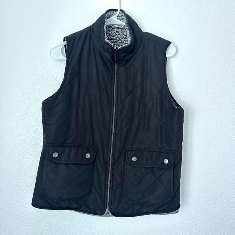 Black Quilted Vest Women’s M Full Zip Reversible Fleece Outerwear